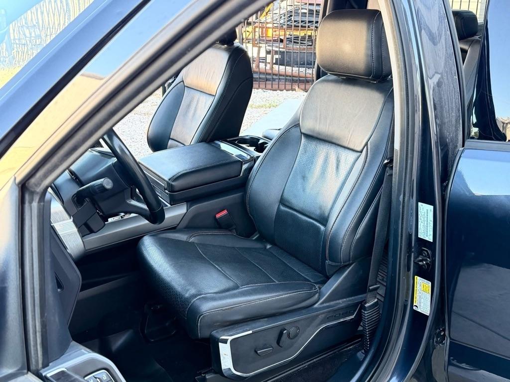 Ford F-150 4WD SuperCrew 145" Lariat 2022