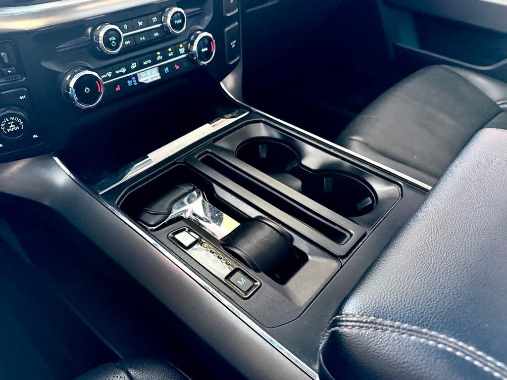 Ford F-150 4WD SuperCrew 145" Lariat 2022