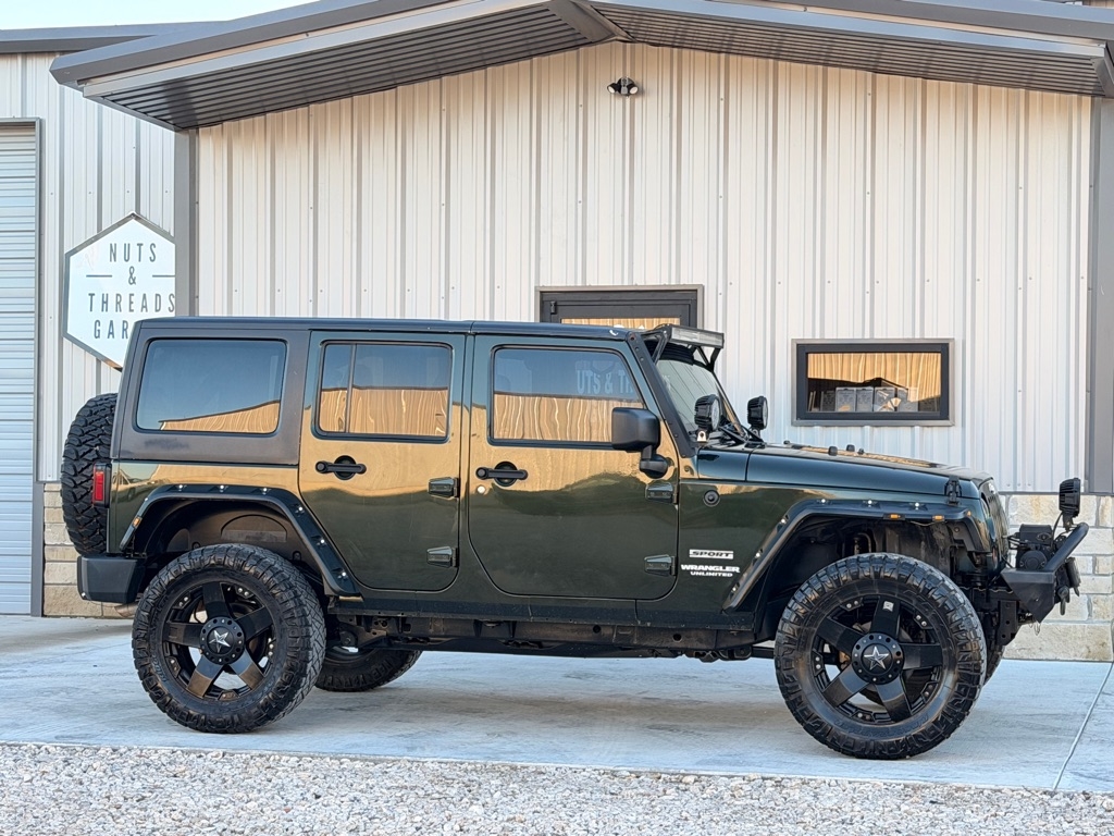 Jeep Wrangler Unlimited Sport 4WD 2011