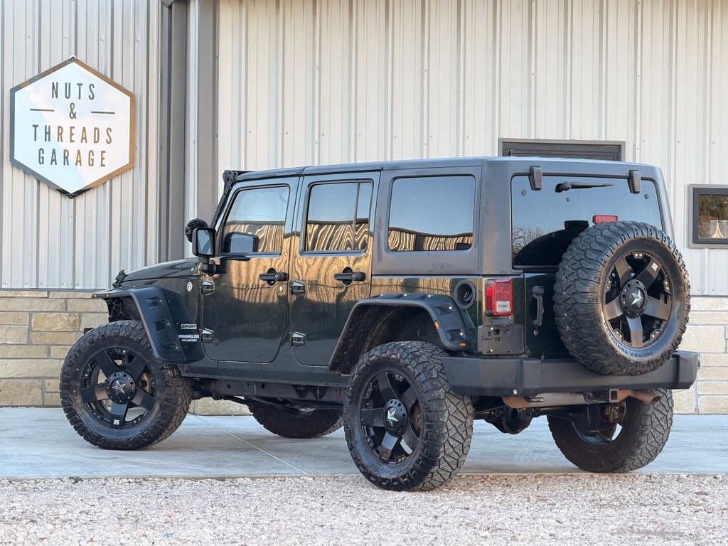 Jeep Wrangler Unlimited Sport 4WD 2011