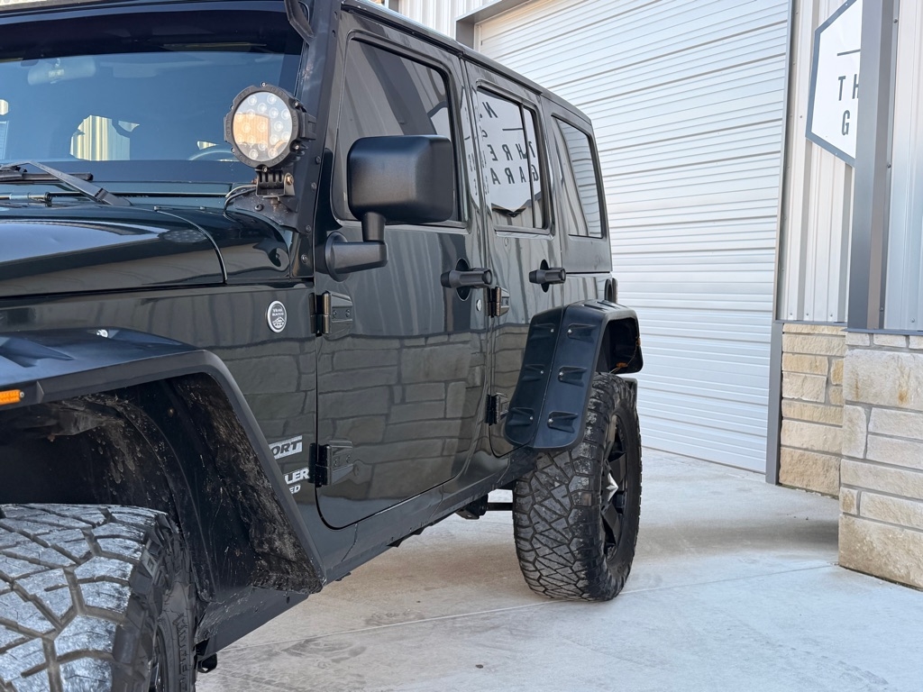 Jeep Wrangler Unlimited Sport 4WD 2011