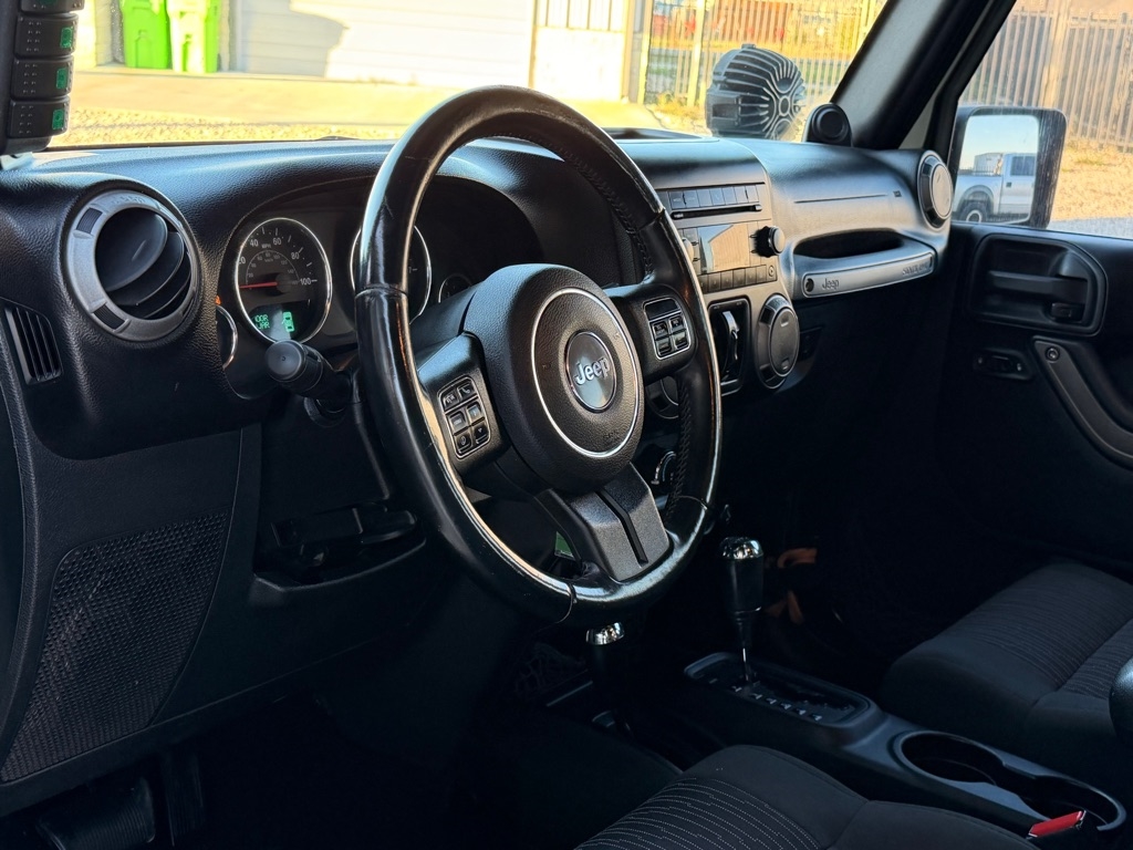 Jeep Wrangler Unlimited Sport 4WD 2011