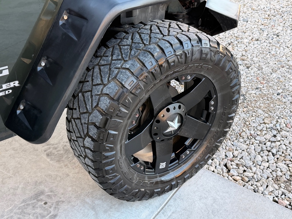 Jeep Wrangler Unlimited Sport 4WD 2011