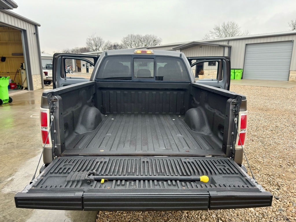 Ford F-150 XL SuperCrew 5.5-ft. Bed 2WD 2011