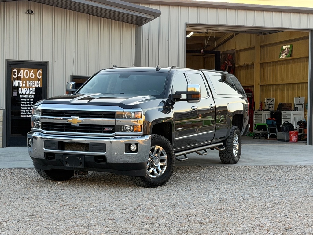 Chevrolet Silverado 3500HD LTZ Crew Cab 4WD 2015