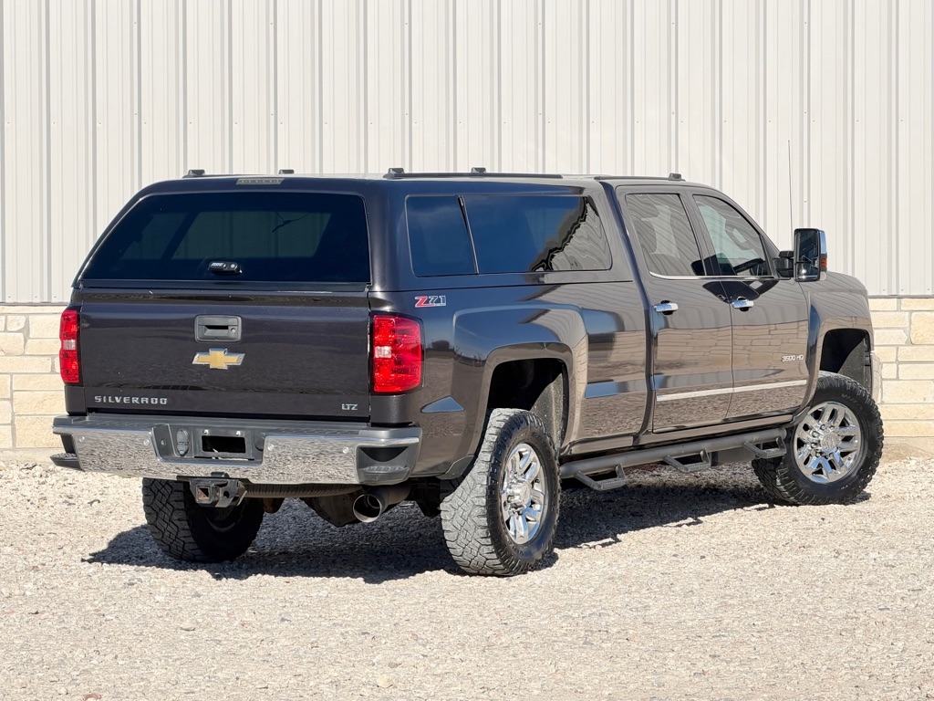 Chevrolet Silverado 3500HD LTZ Crew Cab 4WD 2015