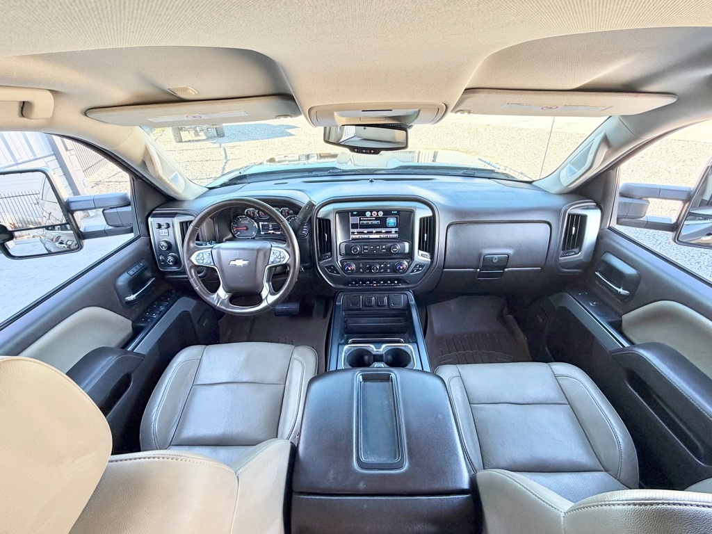 Chevrolet Silverado 3500HD LTZ Crew Cab 4WD 2015