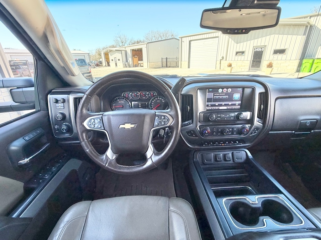 Chevrolet Silverado 3500HD LTZ Crew Cab 4WD 2015