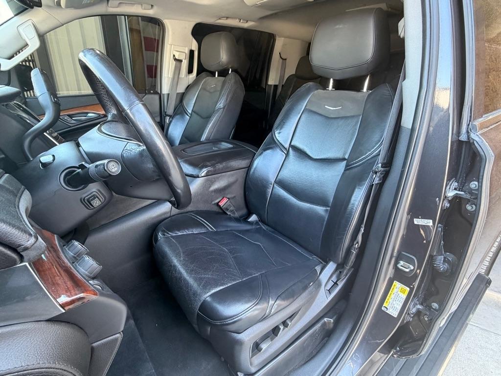 Cadillac Escalade ESV Premium 4WD 2015