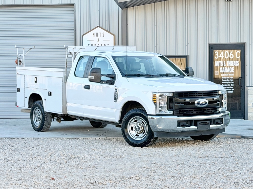 Ford F-350 SD XL SuperCab 2WD 2019