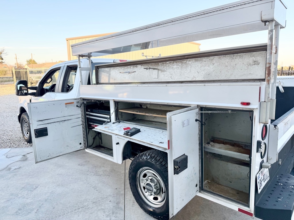 Ford F-350 SD XL SuperCab 2WD 2019