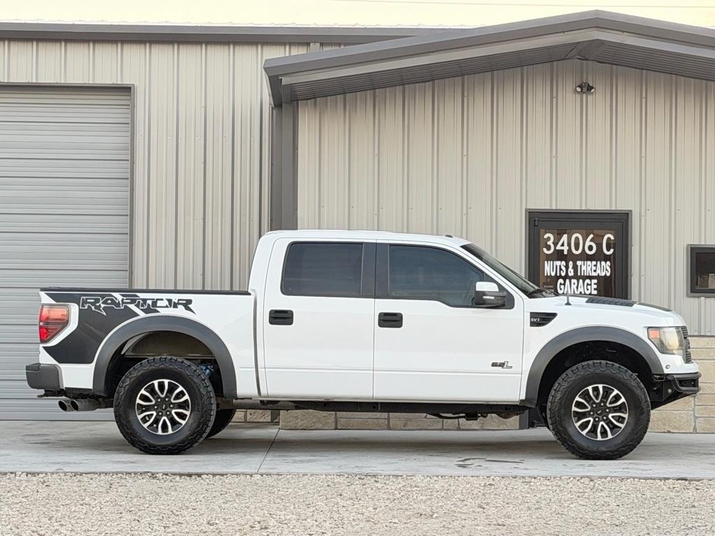 Ford F-150 SVT Raptor SuperCrew 5.5-ft. Bed 4WD 2014