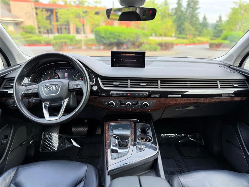 Audi Q7 3.0 Premium Plus quattro 2018 Audi Q7 3.0 Premium Plus quattro 2018