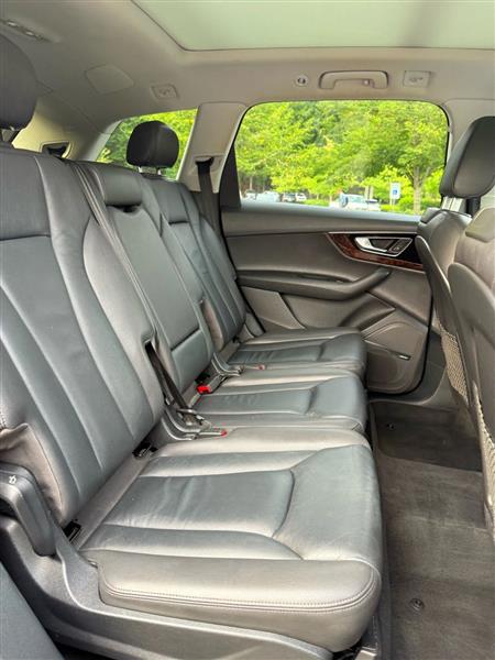 Audi Q7 3.0 Premium Plus quattro 2018 Audi Q7 3.0 Premium Plus quattro 2018