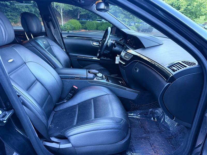 2010 Mercedes-Benz S-Class S63 AMG - Photo 10