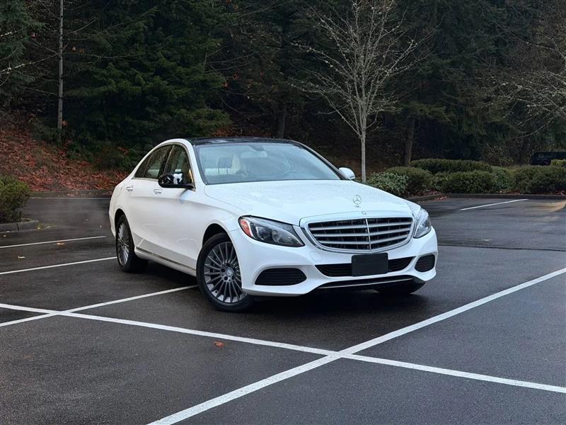 2015 Mercedes-Benz C-Class C300