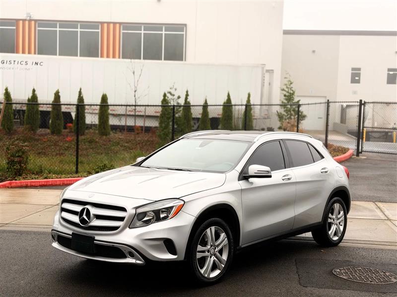 Mercedes-Benz GLA-Class GLA250 4MATIC 2017