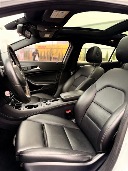 Mercedes-Benz GLA-Class GLA250 4MATIC 2017