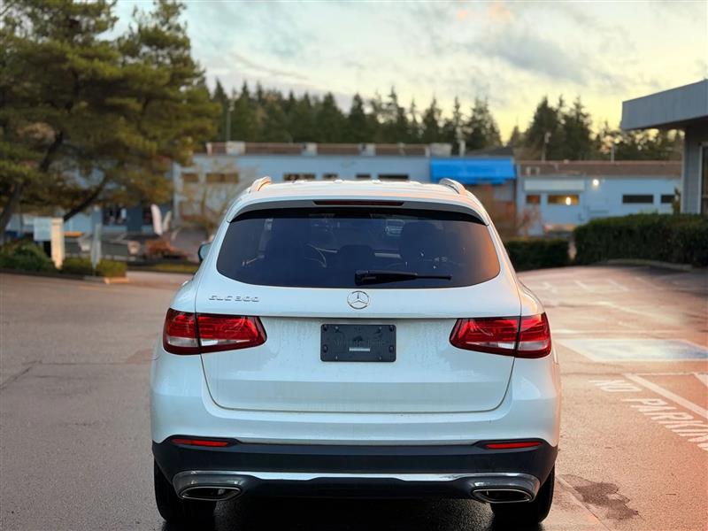 Mercedes-Benz GLC-Class GLC300 2017
