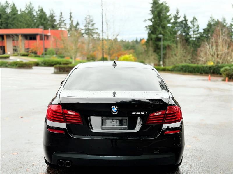 BMW 5-Series 528i 2016