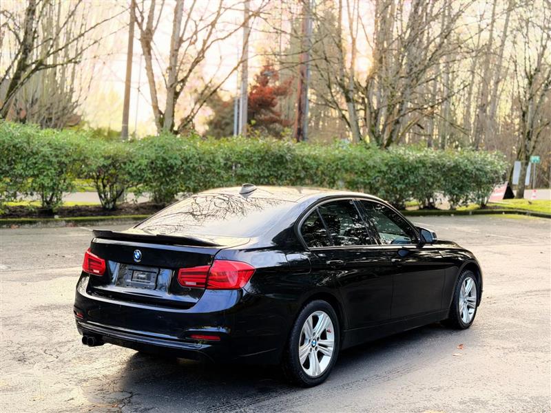 BMW 3-Series 330e 2016