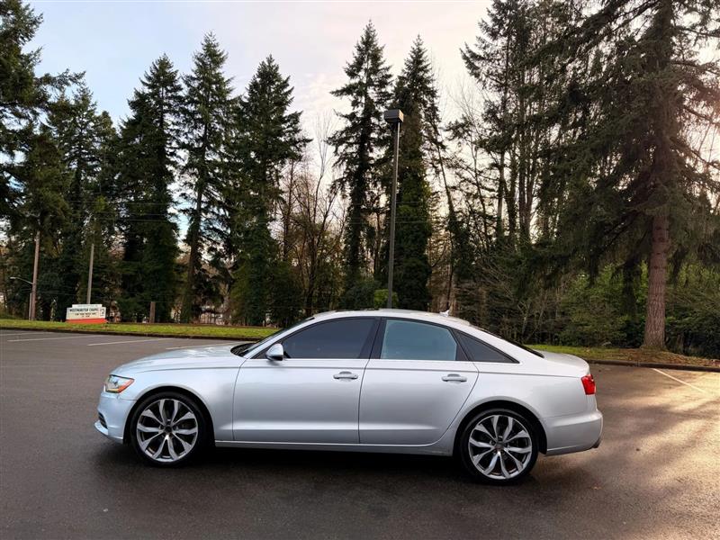 Audi A6 2.0T Premium Sedan FrontTrak Multitronic 2013