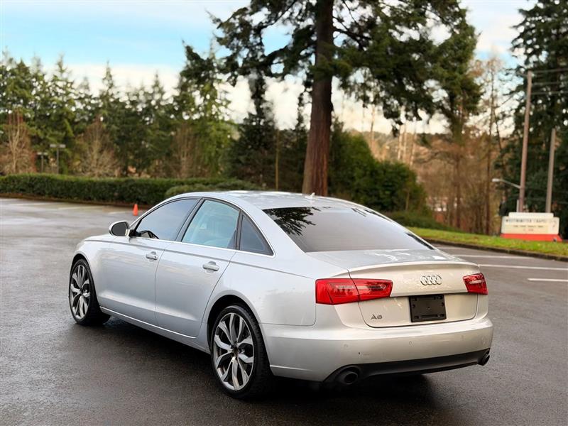 Audi A6 2.0T Premium Sedan FrontTrak Multitronic 2013