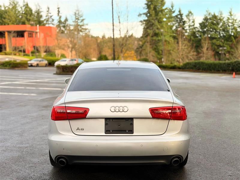 Audi A6 2.0T Premium Sedan FrontTrak Multitronic 2013