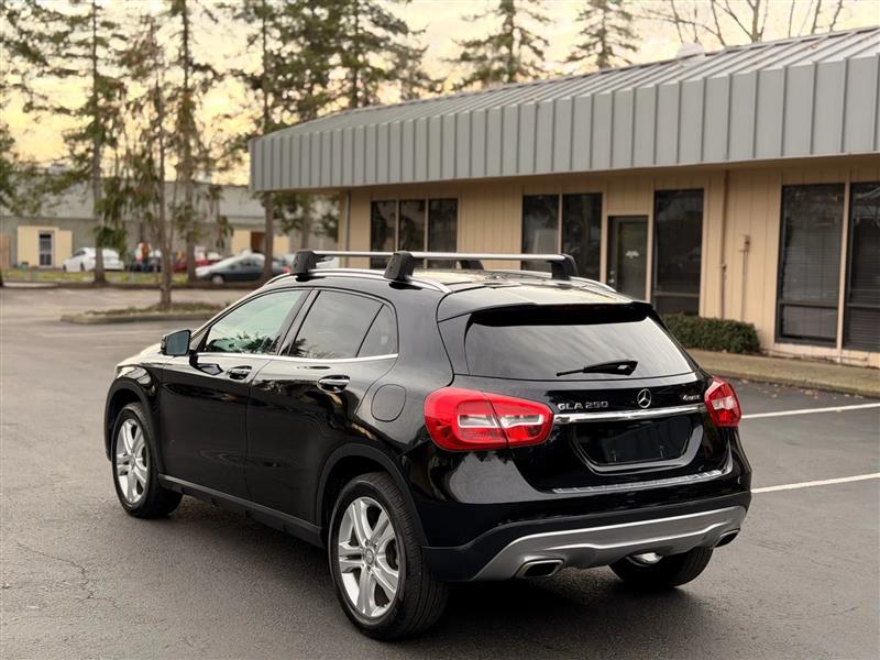 Mercedes-Benz GLA-Class GLA250 4MATIC 2017