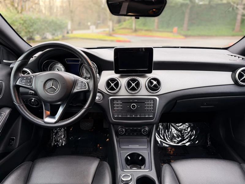 Mercedes-Benz GLA-Class GLA250 4MATIC 2017