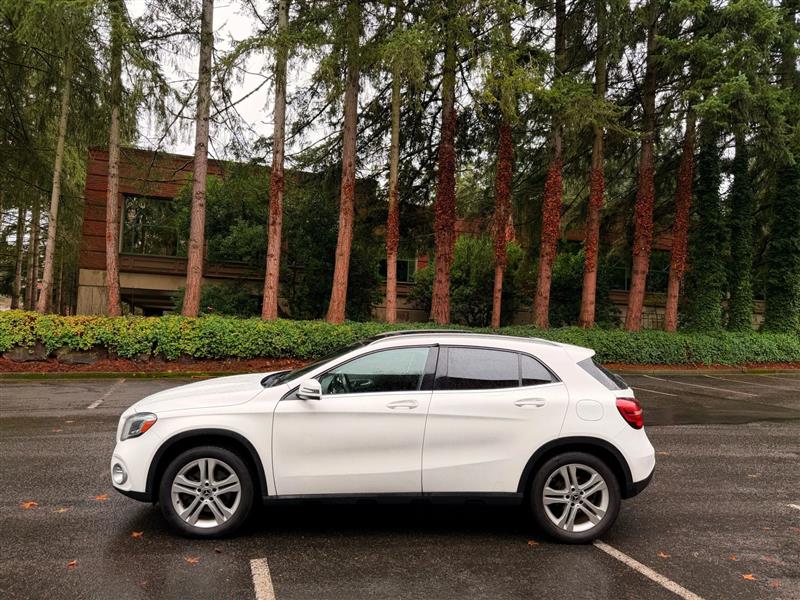 Mercedes-Benz GLA-Class GLA250 4MATIC 2018