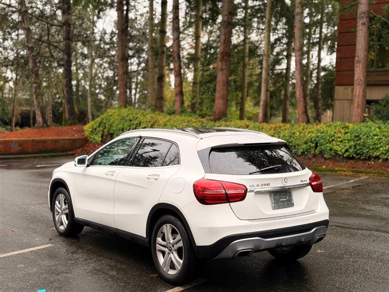 Mercedes-Benz GLA-Class GLA250 4MATIC 2018