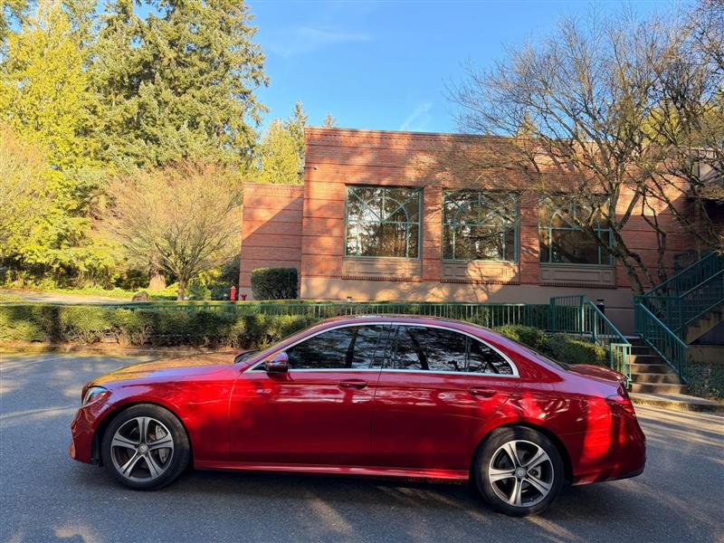 Mercedes-Benz E-Class E300 Luxury Sedan 2017