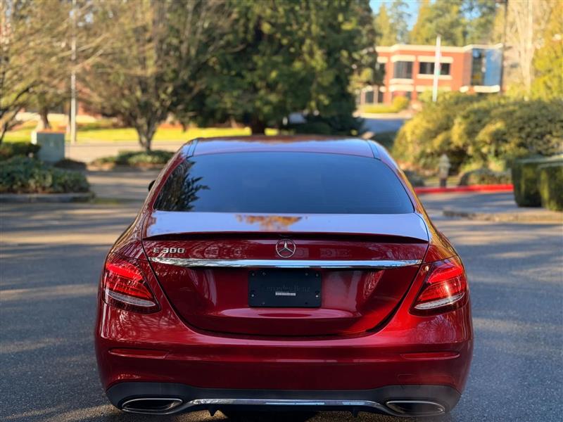 Mercedes-Benz E-Class E300 Luxury Sedan 2017