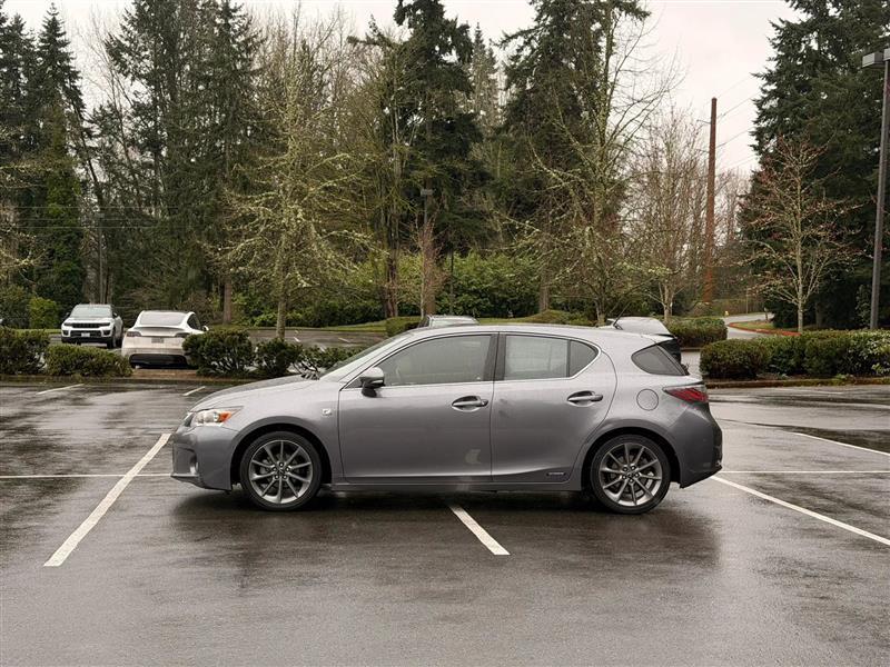 Lexus CT 200h Base 2013
