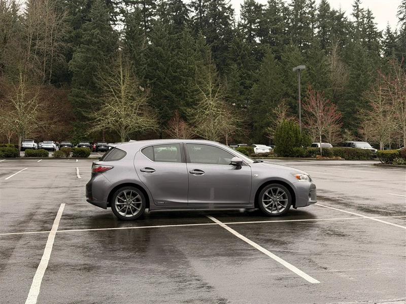 Lexus CT 200h Base 2013