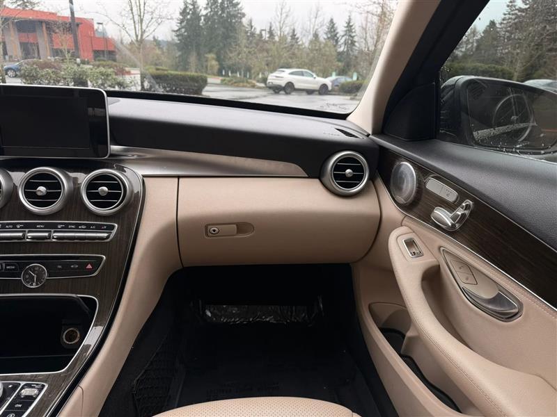 Mercedes-Benz C-Class C300 4MATIC Sedan 2015