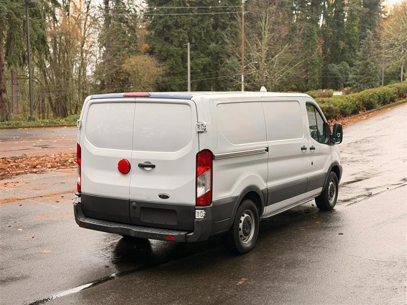 Ford Transit 150 Van Low Roof w/Sliding Pass. 130-in. WB 2016