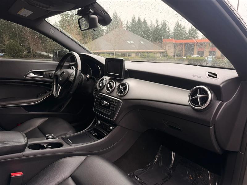 Mercedes-Benz CLA-Class CLA250 2014