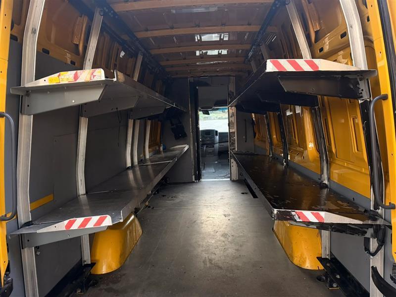 Mercedes-Benz Sprinter 2500 High Roof 170-in. WB 2014