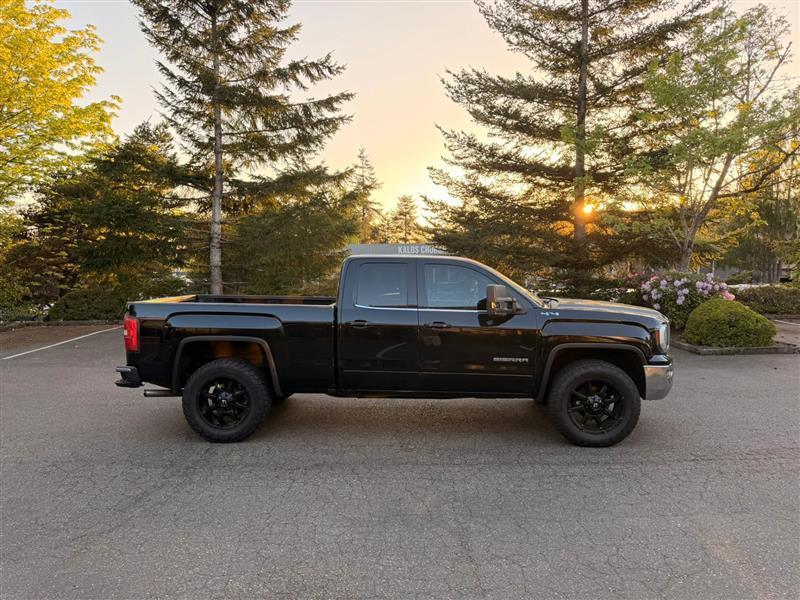 GMC Sierra 1500 SLE Double Cab 4WD 2016