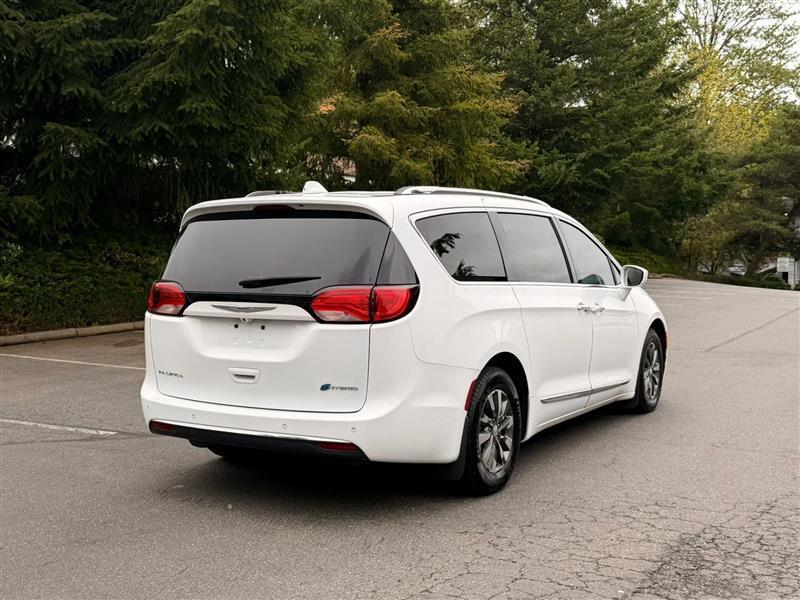 Chrysler Pacifica Hybrid Touring L 2020