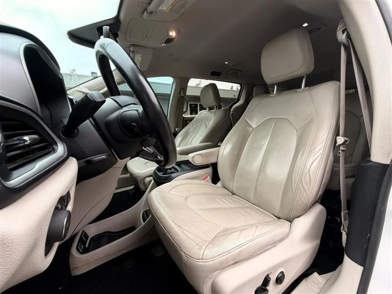 Chrysler Pacifica Hybrid Touring L 2020