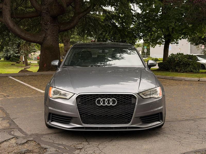 Audi A3 2.0T Premium Sedan quattro S tronic 2015