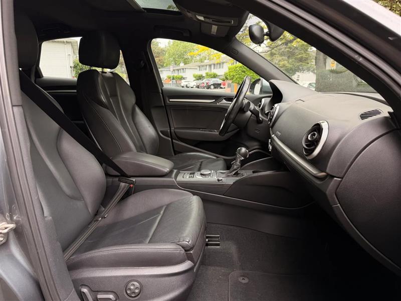 Audi A3 2.0T Premium Sedan quattro S tronic 2015