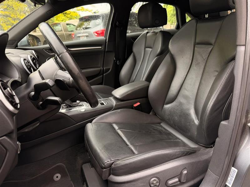 Audi A3 2.0T Premium Sedan quattro S tronic 2015