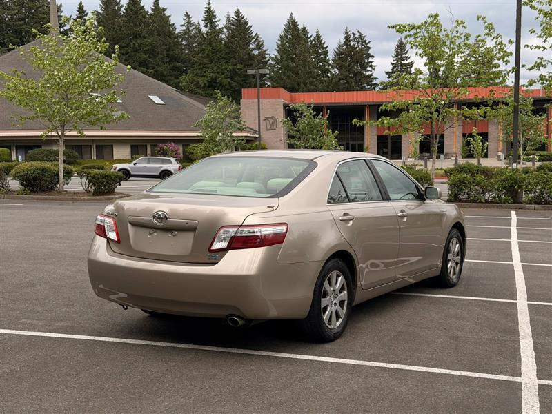 Toyota Camry Hybrid Sedan 2007