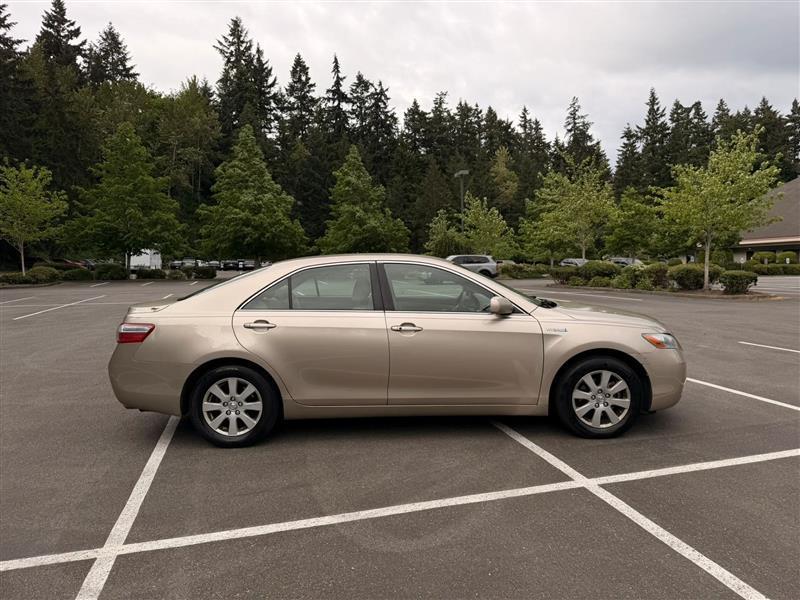 Toyota Camry Hybrid Sedan 2007