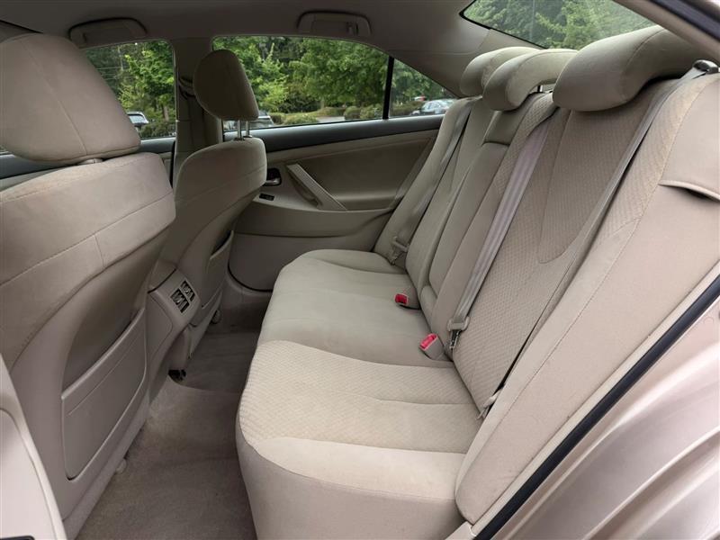 Toyota Camry Hybrid Sedan 2007