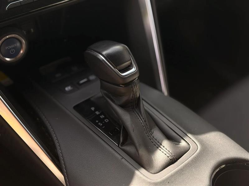 Toyota Venza LE 2021